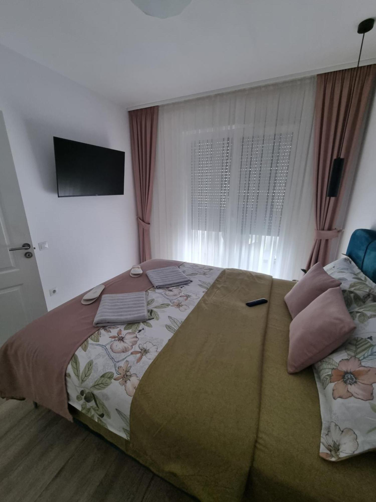 Roxana Residence 오라데아 외부 사진